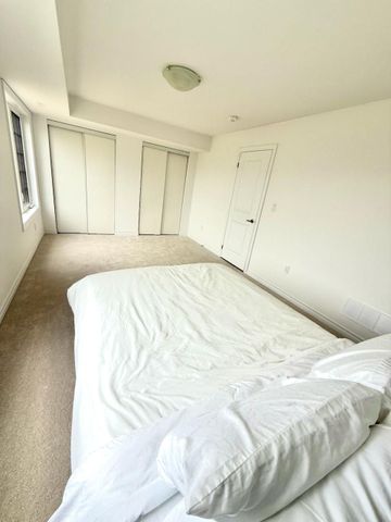 For Lease - 31 PUMPKIN CORNER Crescent Unit# #2, Barrie, Ontario - Photo 4