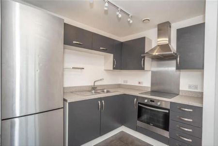 1 bedroom flat to rent - Photo 2