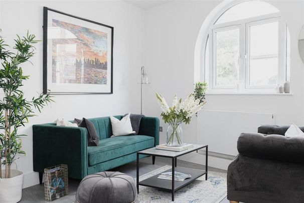 2 bedroom semi-detached house to rent - Photo 1