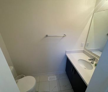 For Lease - 141 Sonoma Lane, Hamilton, Ontario - Photo 2