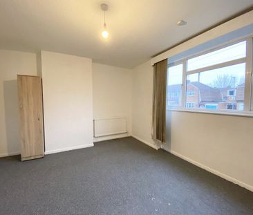 2 Bedroom Semi Detached - Photo 4