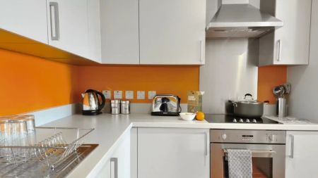 Standard Ensuite - Photo 3
