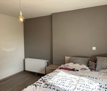 WETTEREN - Hernieuwde rijwoning - Foto 6