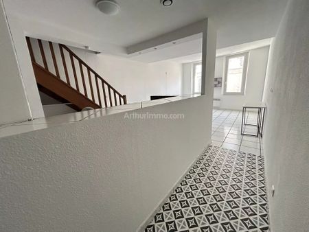 Location Appartement 4 pièces 68 m2 à Aubagne - Photo 4