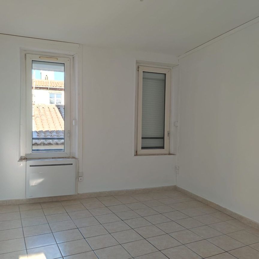 Location Appartement 2 pièces 33m² NARBONNE 11100 - Photo 1