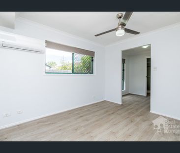 Fresh, Fun & Fabulous – 20 Axis Close, Upper Coomera! - Photo 6