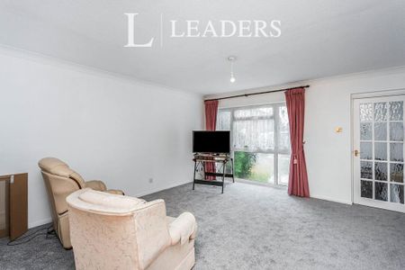 3 bedroom terraced house to rent - Photo 3