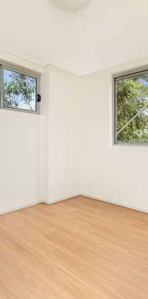 Impressive and Convenient - Ideal Turramurra Opportunity! - Photo 1