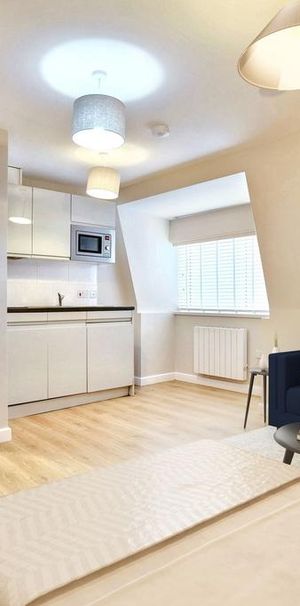 Studio to rent - Photo 1