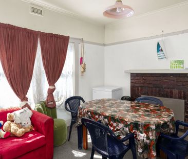 Enjoy the easy lifestyle, Living Here - Photo 6