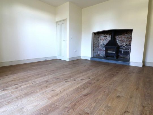 3 bedroom terraced house to rent - Photo 1