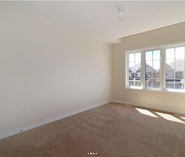 For Lease - 1251 Graham Clapp Avenue, Oshawa, Ontario - Photo 3