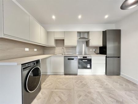 Sienna Villas, Hyde - Photo 4