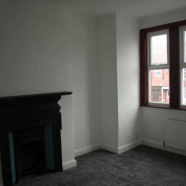 Wealdstone, HA3 - Photo 1