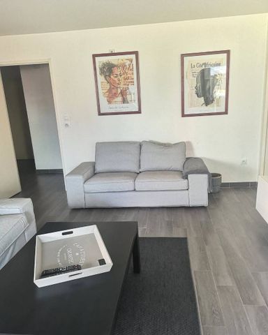 colocation proche du centre, tram au pied - Photo 4