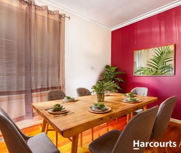 Spacious Family Home in Dandenong North - Photo 5