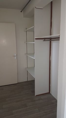 Location Appartement 1 pièce 28m² LILLE 59000 - Photo 5