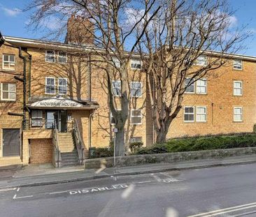 Mowbray House, Mowbray Square, Harrogate, North Yorkshire, HG1 - Photo 4