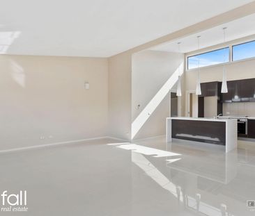 Light, Bright & Beautiful - A Family-Friendly Home in Sought-After ... - Photo 6
