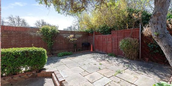 1 bedroom terraced house to rent - Photo 3