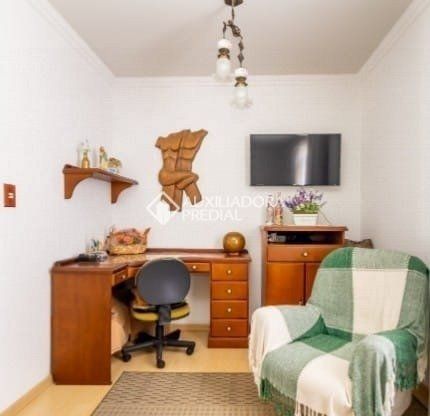Casa com 3 quartos e 287m² para alugar em Higienópolis, Porto Alegre. - Foto 3
