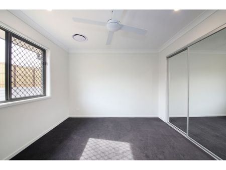 Beautiful Family Home in Redbank Plains - Photo 2