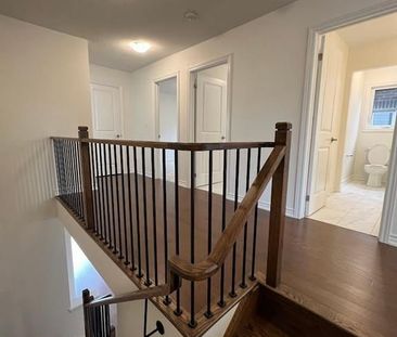 For Lease - 60 Shepherd Drive, Barrie, Ontario - Photo 6