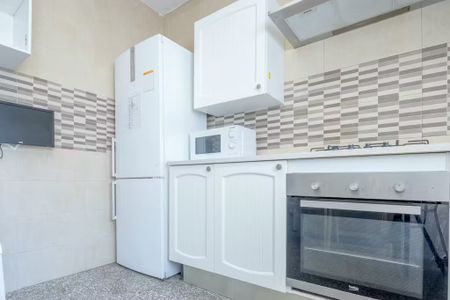 Calle Reig Genovés, Valencia, Valencian Community 46019 - Photo 4