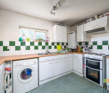 1 Fallowfields Drive - Photo 3