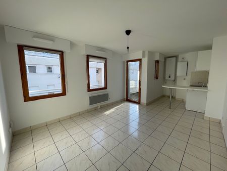 Location Appartement 1 pièce 26m² NANTES 44000 - Photo 3