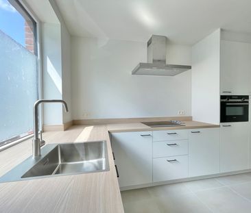 Knappe nieuwbouw woning met 3 slpk en tuintje aan stadsrand - Photo 3