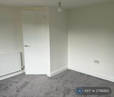 3 bedroom detached house to rent - Photo 3