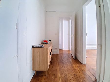 Apartment - Photo 4