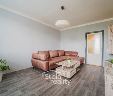 Pronájem bytu 2+1 s lodžií, 59 m - Fotografie 1