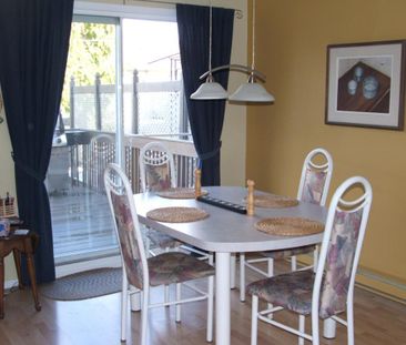 ;CO-LOCATAIRE DANS UNE MAISON (pour femme seulement) touts inclus. - Photo 1