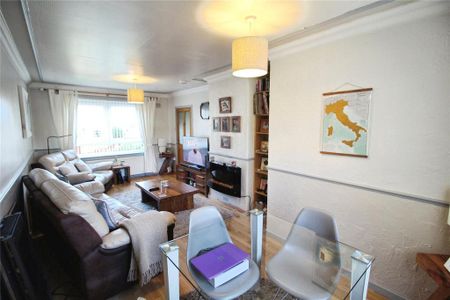 2 bedroom semi-detached house to rent - Photo 2