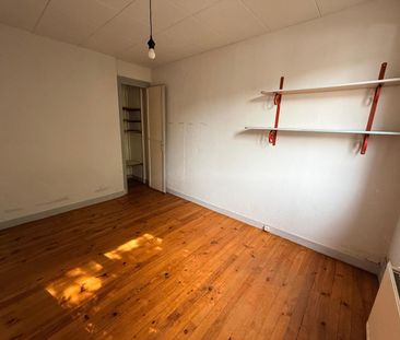 Location Appartement 2 pièces 40m² ST ETIENNE 42000 - Photo 5
