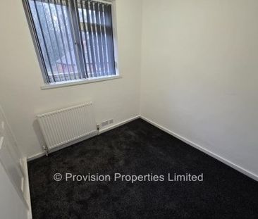 3 Bedroom House, Ghyll Road, Leeds - Photo 6