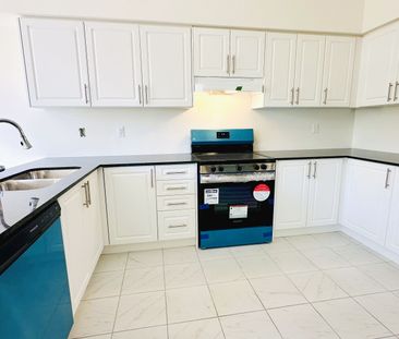 For Lease - 104 Cliff Thompson Court, Georgina, Ontario - Photo 3