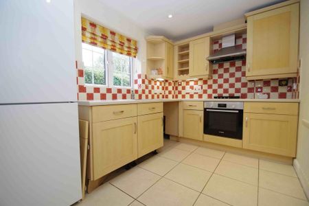 2 bedroom flat to rent - Photo 5