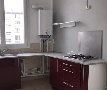 Location Appartement 4 pièces 103m² BOULOGNE SUR MER 62200 - Photo 2