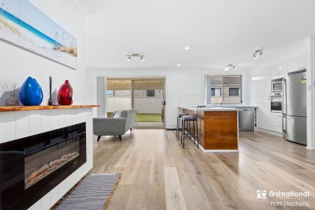 Family Haven in Corlette - 4-bedroom family sized home near the beach - Photo 3