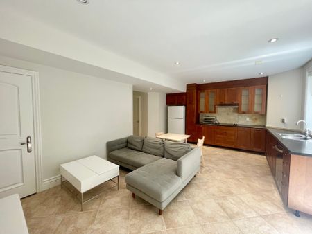 For Lease - 185 Parkview Avenue, Toronto, Ontario - Photo 2