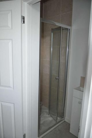 Queen Street, Barnstaple, Devon, EX32 - Photo 3