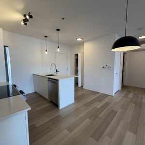 ⭐ APPARTEMENT 3 1/2 MODERNE ET NEUF - Photo 2