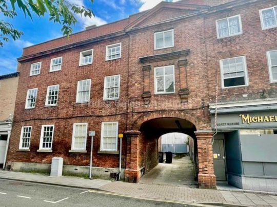Church Street, Gainsborough - Photo 1