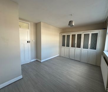 2 Bed Terraced House, Telfer Road, CV6 - Photo 3