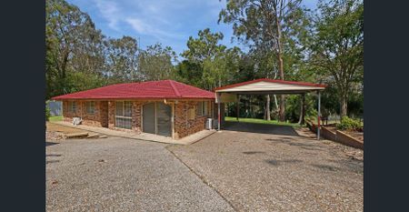 Peaceful Living in a Leafy Bellbird Park Location - Photo 5