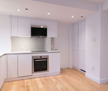 3455 Aylmer - Photo 6