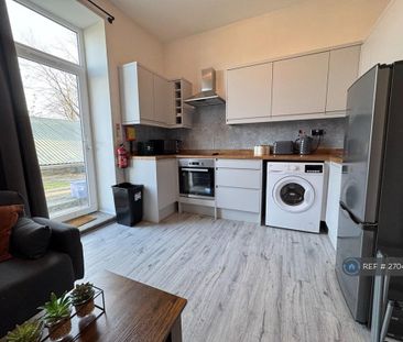 1 bedroom flat to rent - Photo 5